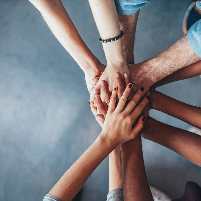 Stiftungen_Leitmotiv.jpg Stiftungen_Leitmotiv.jpg