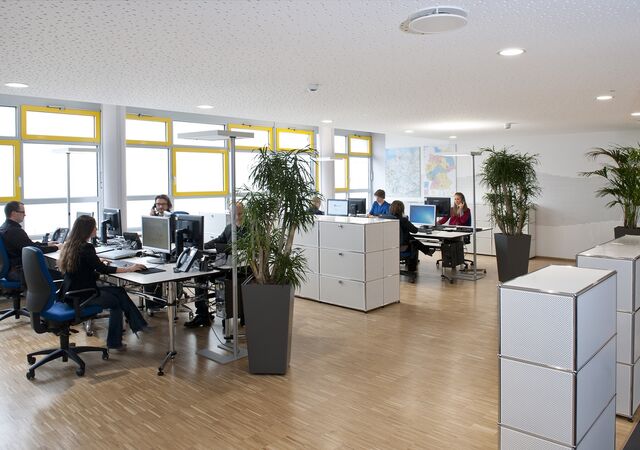 neue Büroarbeitsplätze